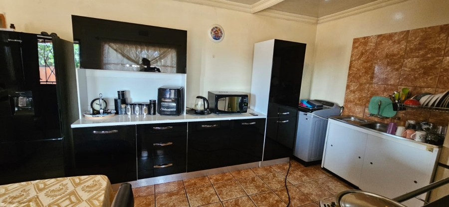 3 Bedroom Property for Sale in Cerutiville Gauteng