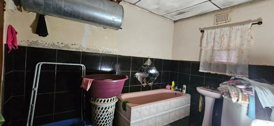 3 Bedroom Property for Sale in Cerutiville Gauteng