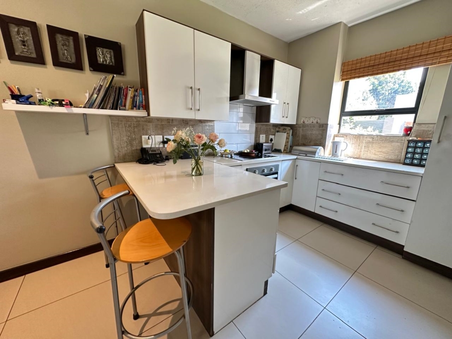 3 Bedroom Property for Sale in Midstream Ridge Gauteng