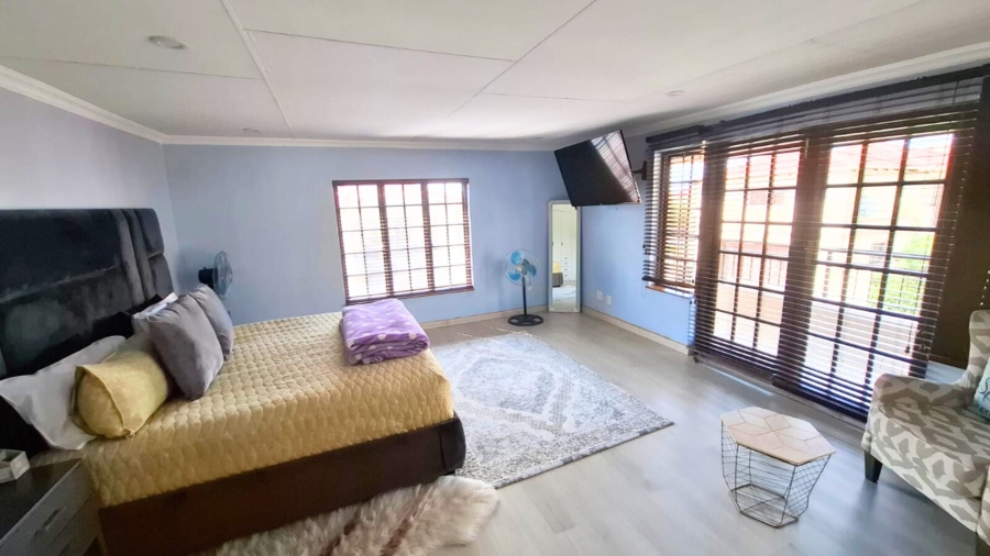 To Let 4 Bedroom Property for Rent in Noordwyk Gauteng
