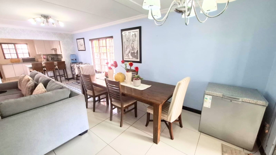 To Let 4 Bedroom Property for Rent in Noordwyk Gauteng