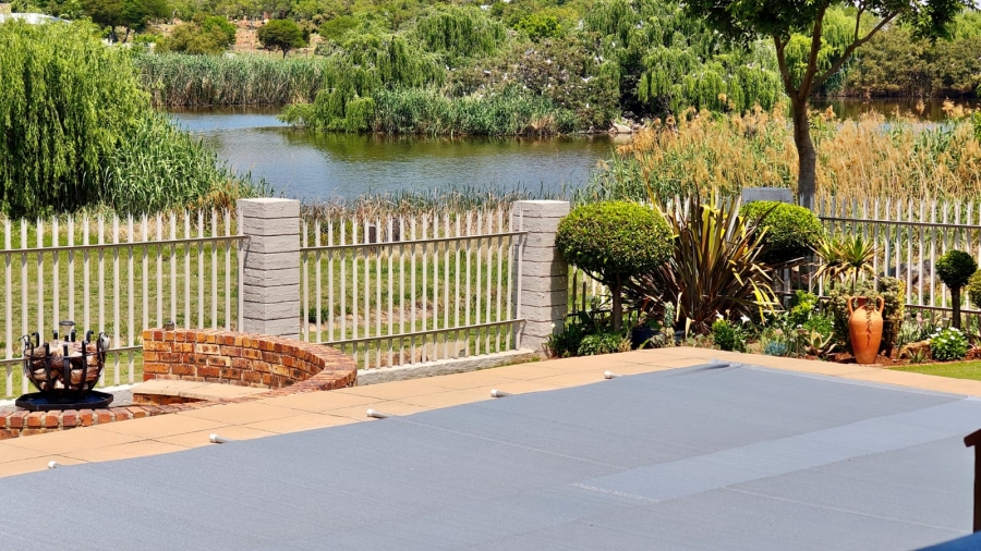 4 Bedroom Property for Sale in Vaal Marina Gauteng