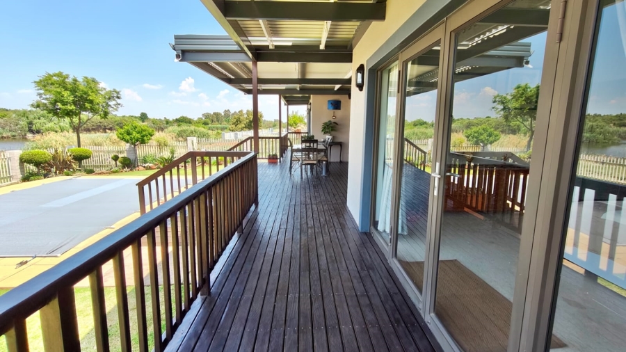 4 Bedroom Property for Sale in Vaal Marina Gauteng