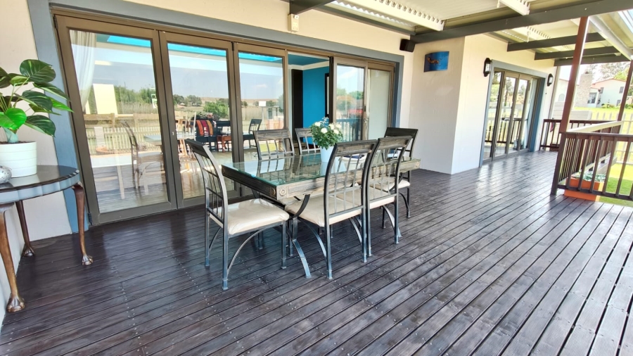 4 Bedroom Property for Sale in Vaal Marina Gauteng