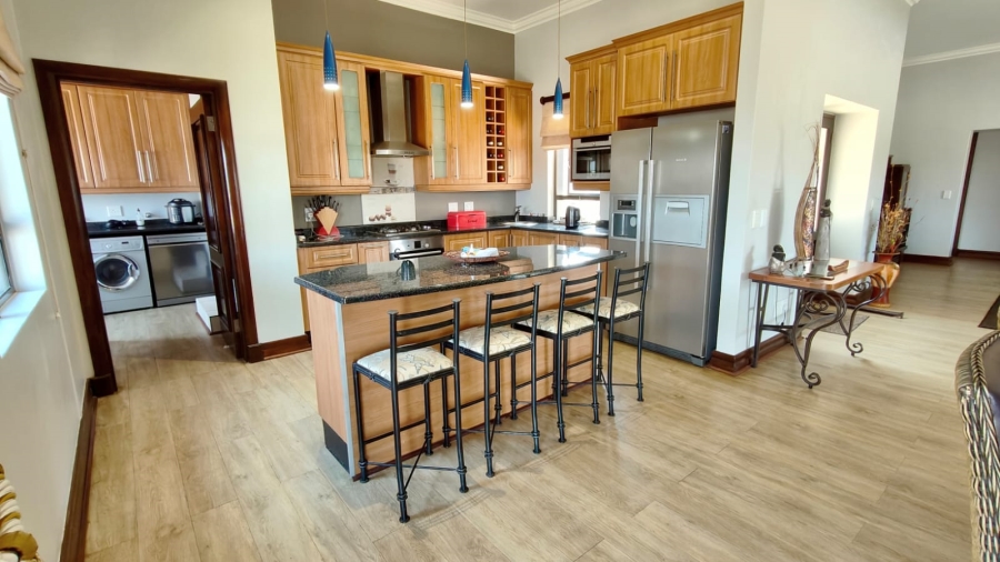 4 Bedroom Property for Sale in Vaal Marina Gauteng