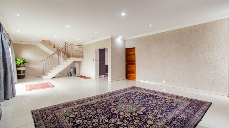 4 Bedroom Property for Sale in Elandspark Gauteng