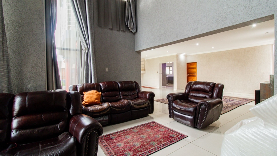4 Bedroom Property for Sale in Elandspark Gauteng