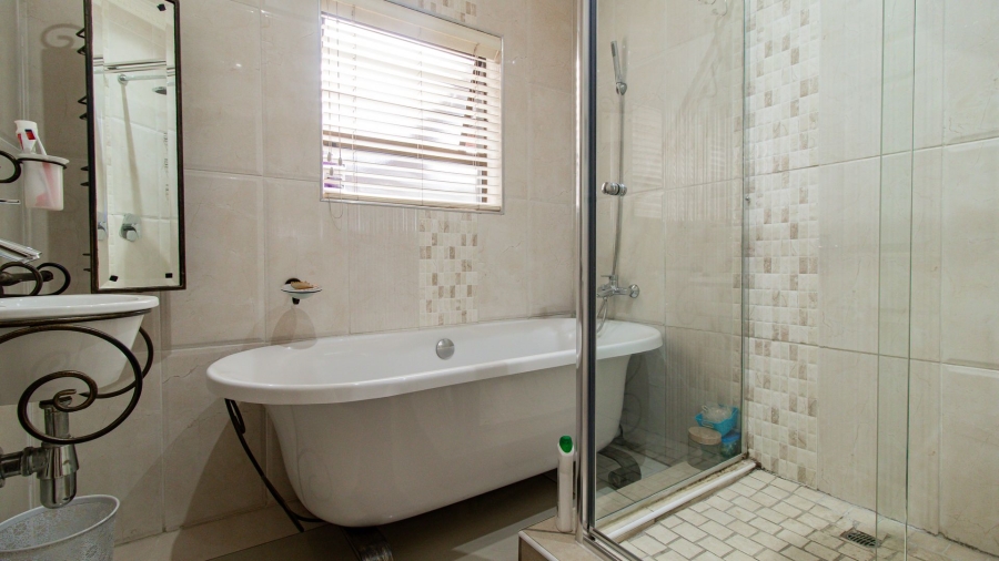 4 Bedroom Property for Sale in Elandspark Gauteng