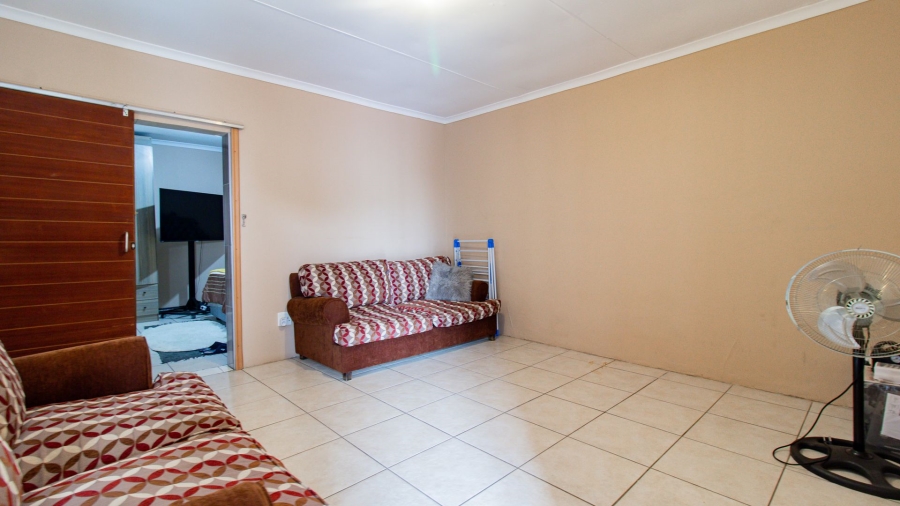 4 Bedroom Property for Sale in Elandspark Gauteng