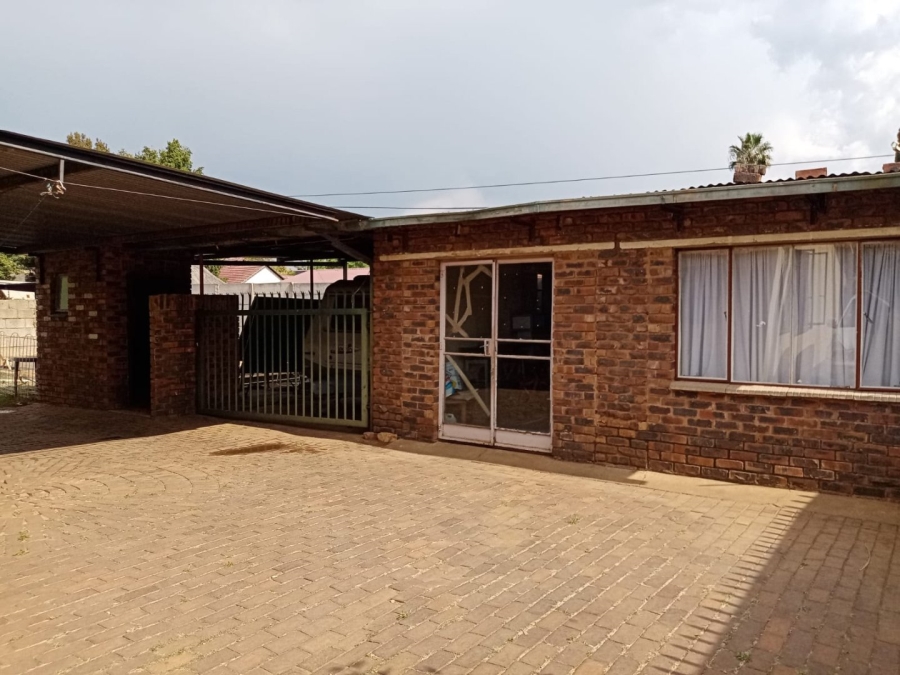 3 Bedroom Property for Sale in Silverton Gauteng