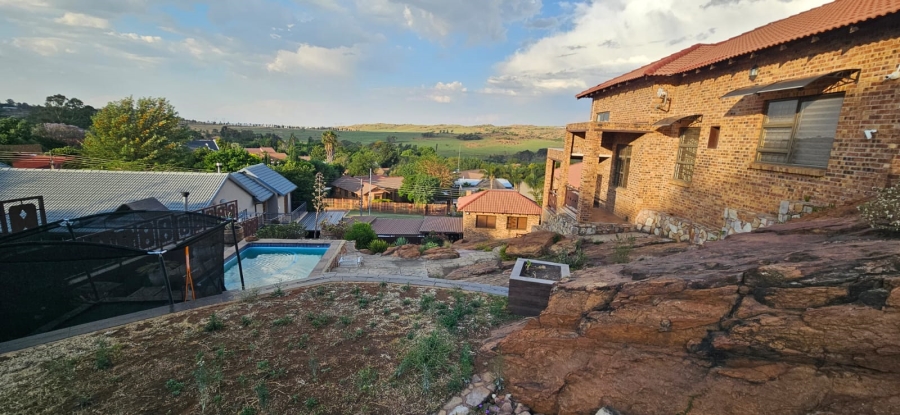 4 Bedroom Property for Sale in Overkruin Gauteng