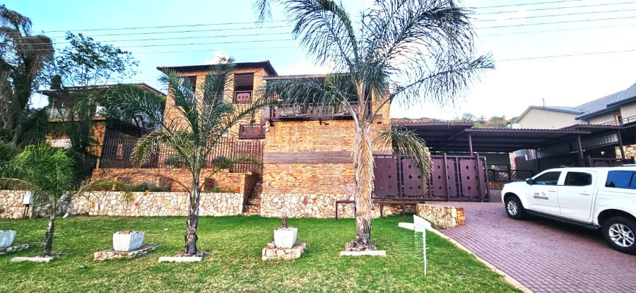 4 Bedroom Property for Sale in Overkruin Gauteng