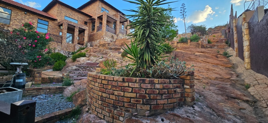 4 Bedroom Property for Sale in Overkruin Gauteng