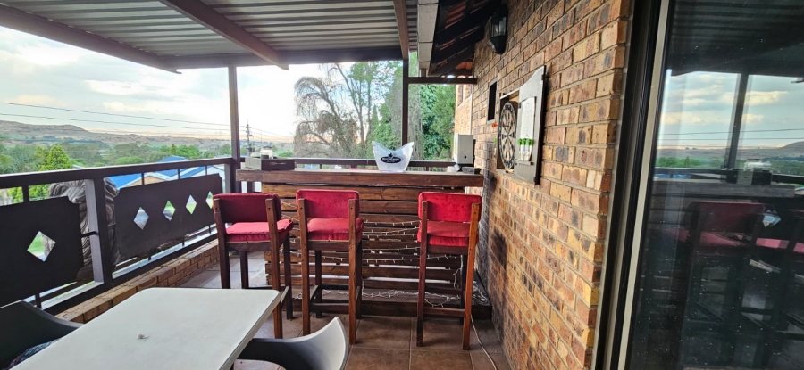 4 Bedroom Property for Sale in Overkruin Gauteng