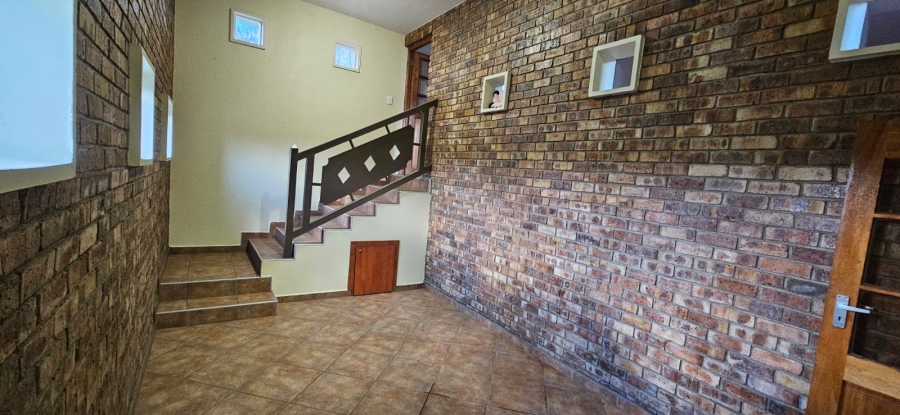 4 Bedroom Property for Sale in Overkruin Gauteng
