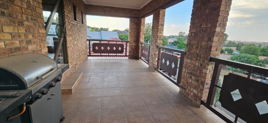 4 Bedroom Property for Sale in Overkruin Gauteng