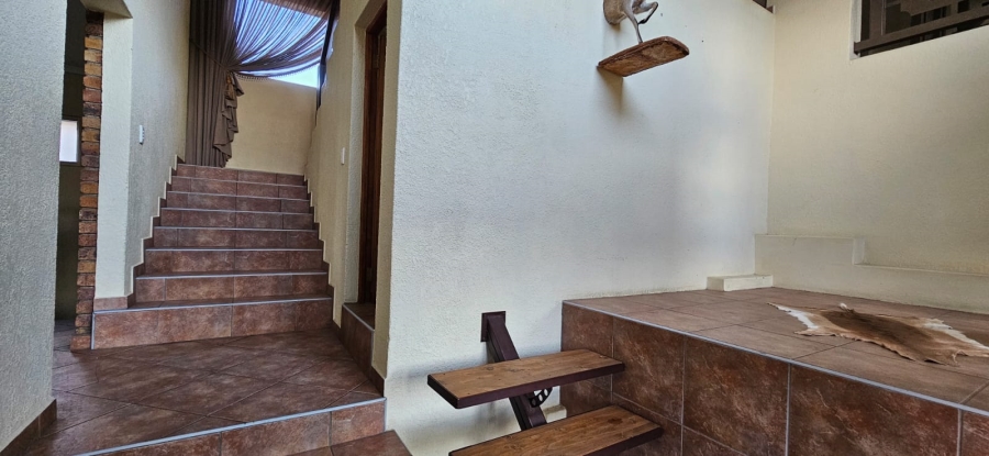 4 Bedroom Property for Sale in Overkruin Gauteng