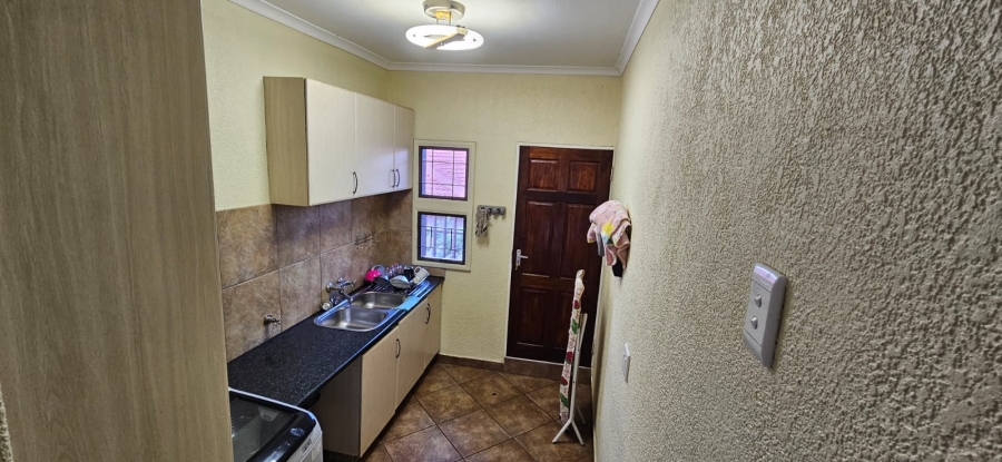 4 Bedroom Property for Sale in Overkruin Gauteng