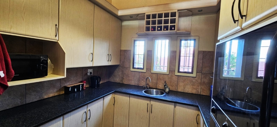 4 Bedroom Property for Sale in Overkruin Gauteng