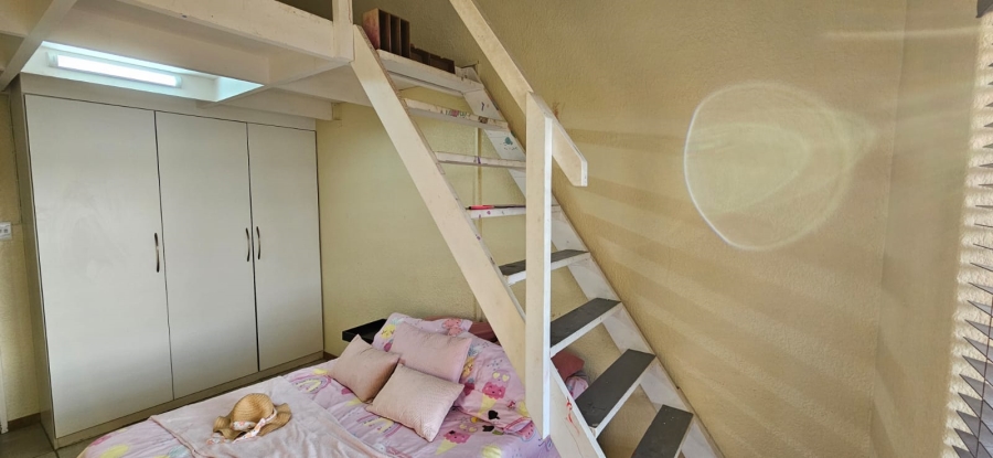 4 Bedroom Property for Sale in Overkruin Gauteng