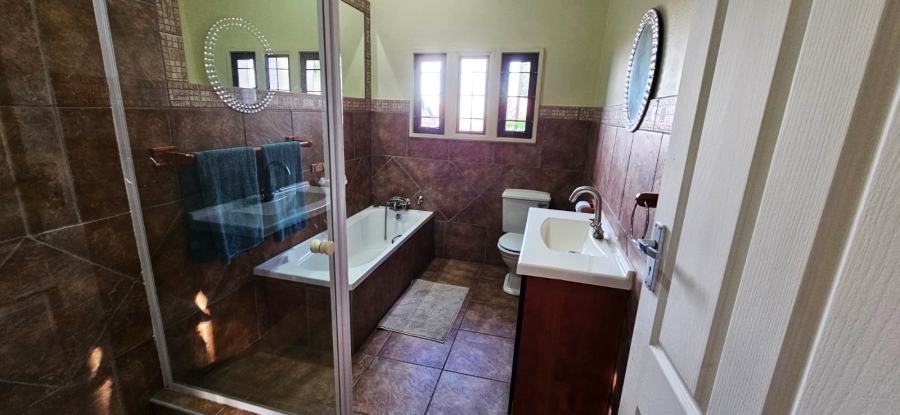 4 Bedroom Property for Sale in Overkruin Gauteng