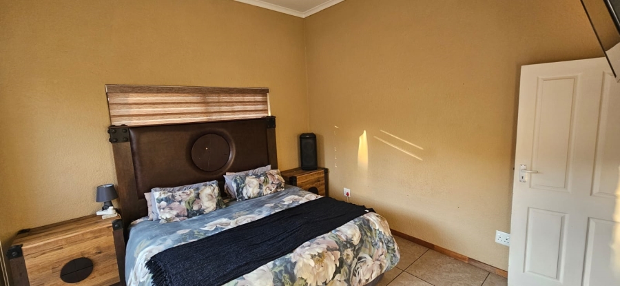 4 Bedroom Property for Sale in Overkruin Gauteng