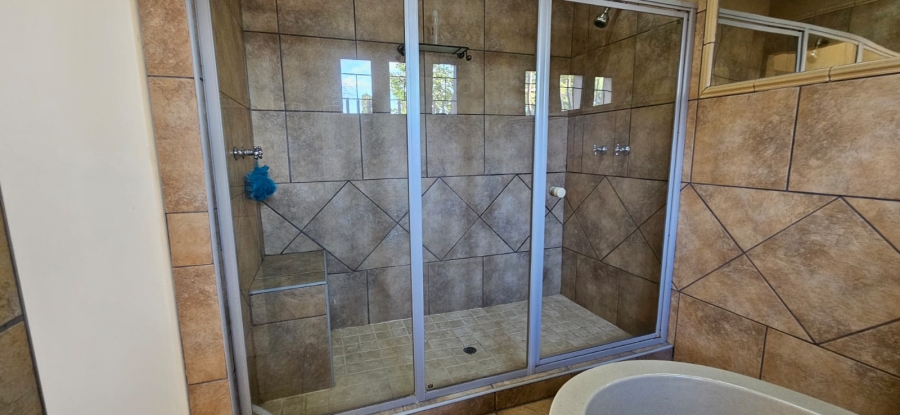 4 Bedroom Property for Sale in Overkruin Gauteng