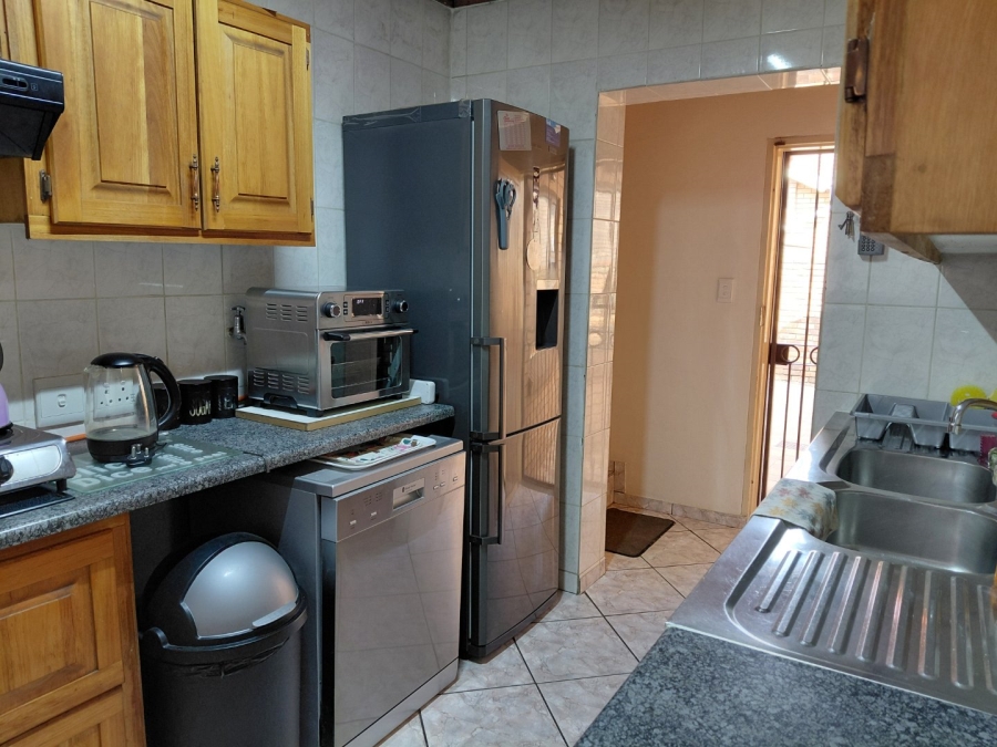 3 Bedroom Property for Sale in Montana Park Gauteng