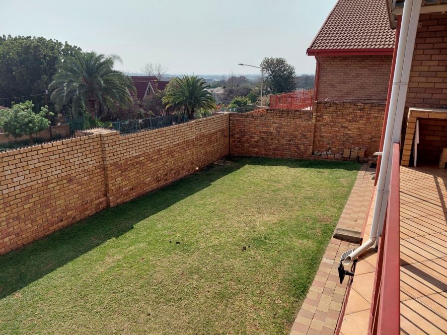 3 Bedroom Property for Sale in Montana Park Gauteng