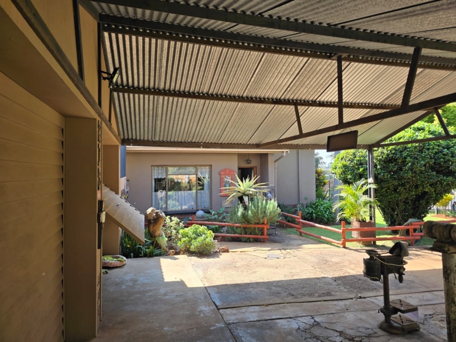 3 Bedroom Property for Sale in Magalieskruin Gauteng