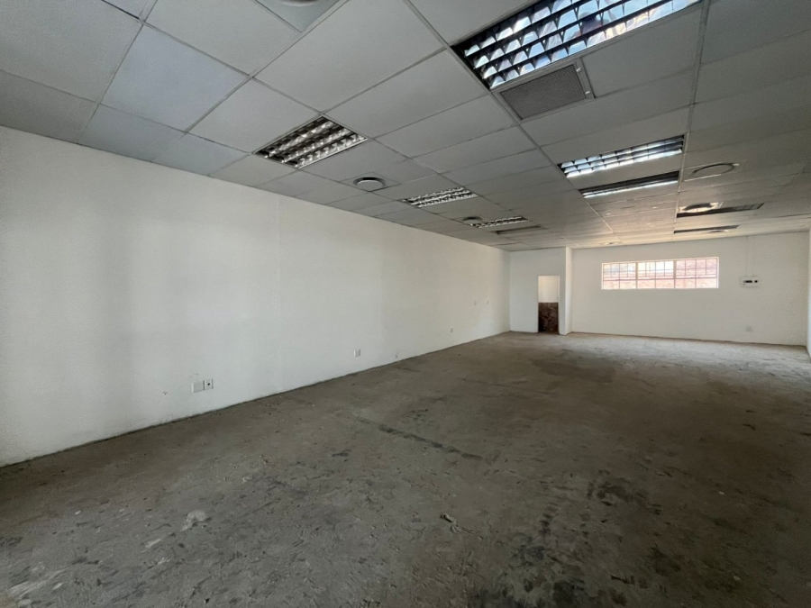 To Let commercial Property for Rent in Die Hoewes Gauteng