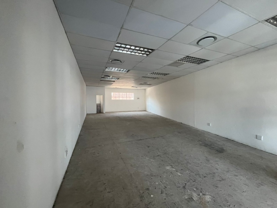 To Let commercial Property for Rent in Die Hoewes Gauteng
