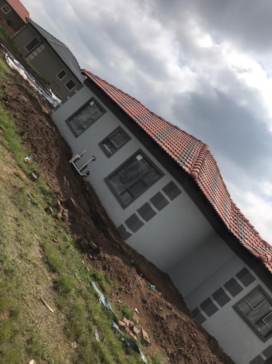 2 Bedroom Property for Sale in Springs Central Gauteng