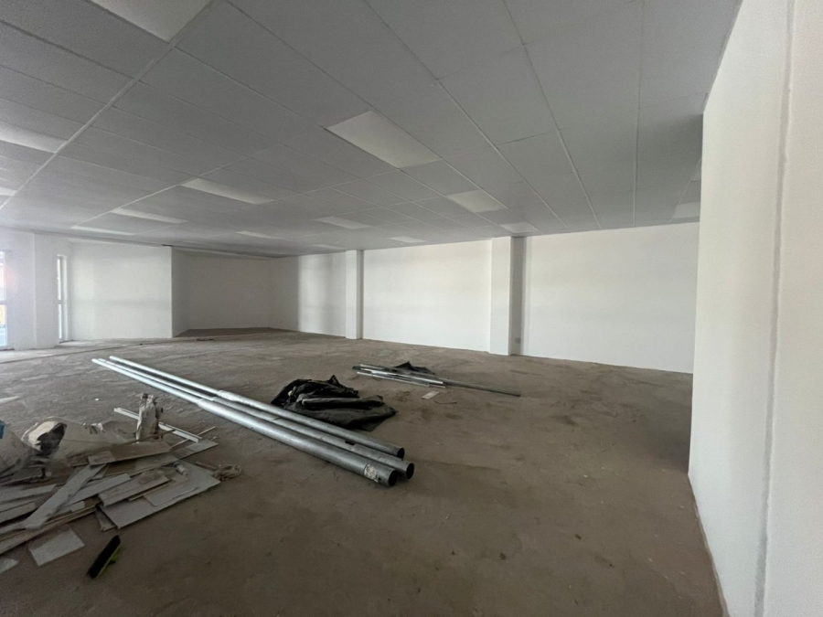To Let commercial Property for Rent in Die Hoewes Gauteng