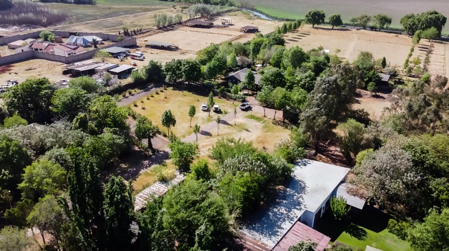 Commercial Property for Sale in Eikenhof Gauteng