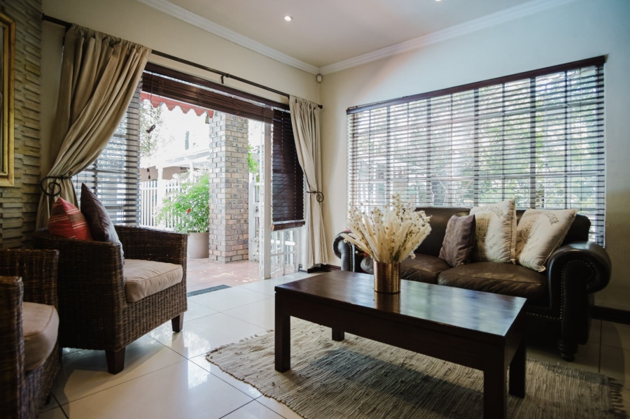Commercial Property for Sale in Eikenhof Gauteng
