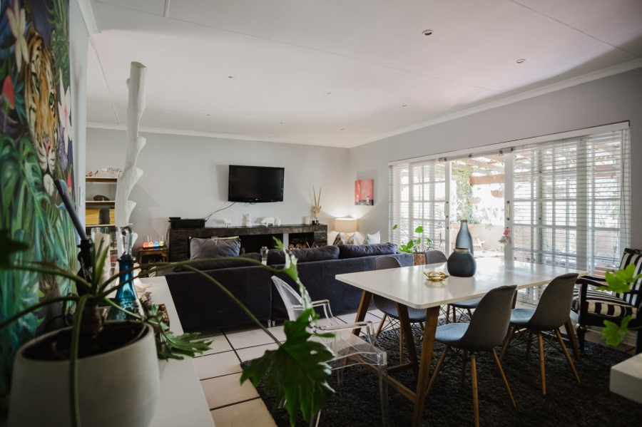 Commercial Property for Sale in Eikenhof Gauteng