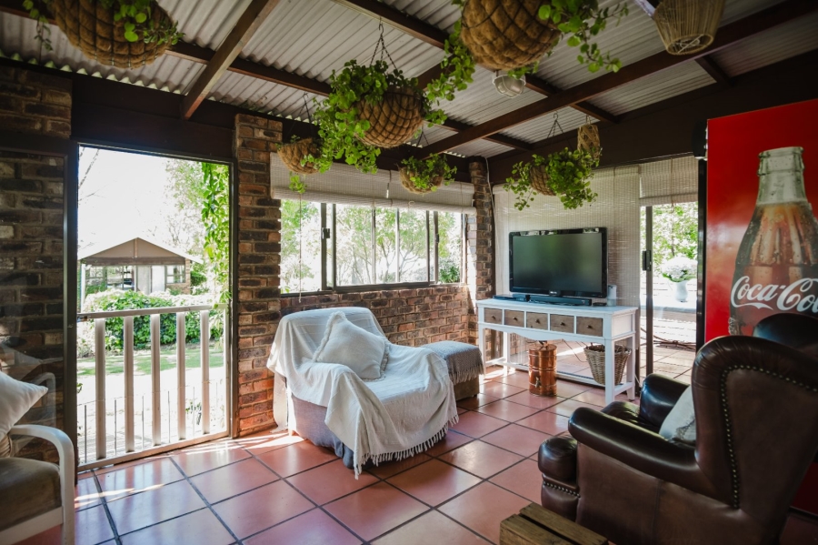 Commercial Property for Sale in Eikenhof Gauteng