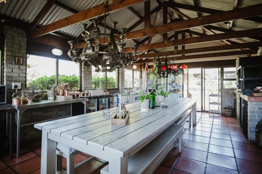 Commercial Property for Sale in Eikenhof Gauteng
