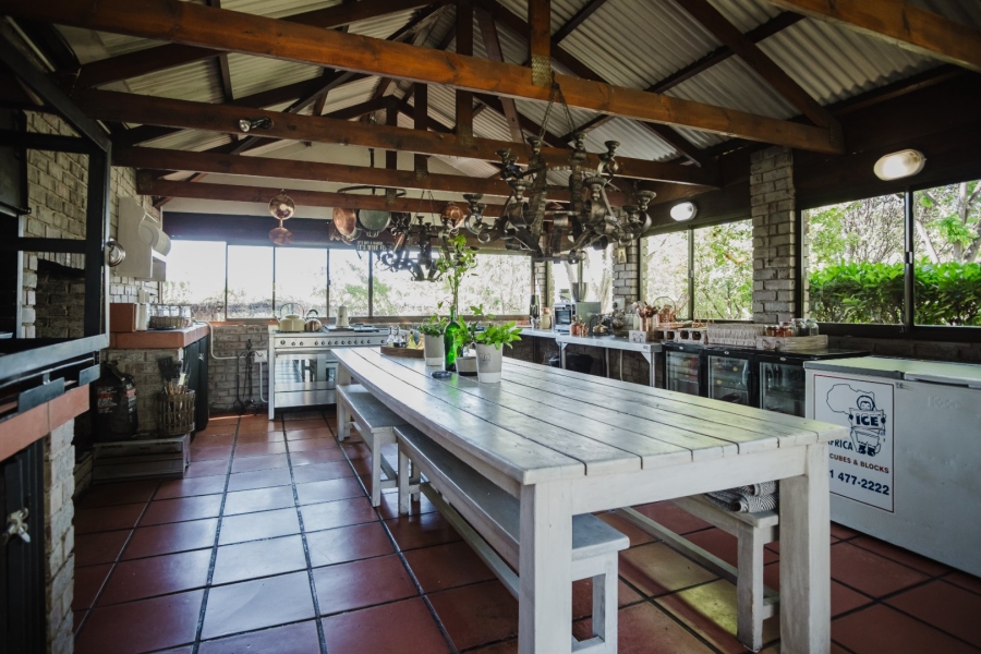 Commercial Property for Sale in Eikenhof Gauteng
