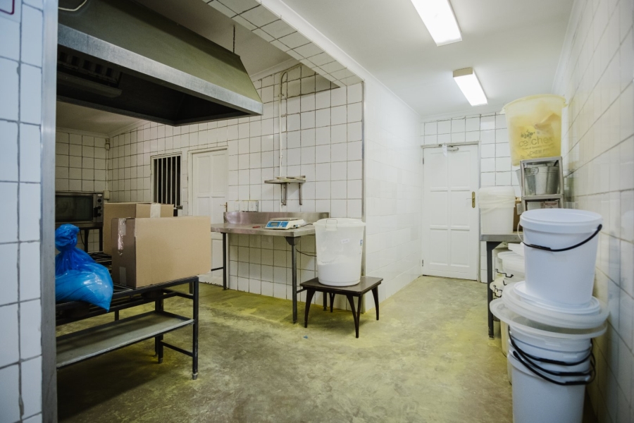 Commercial Property for Sale in Eikenhof Gauteng