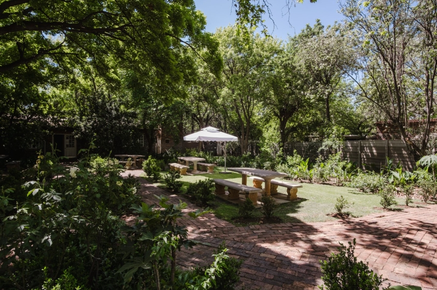 Commercial Property for Sale in Eikenhof Gauteng