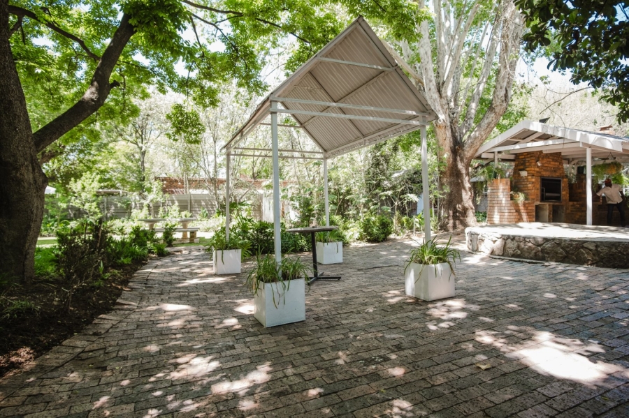 Commercial Property for Sale in Eikenhof Gauteng