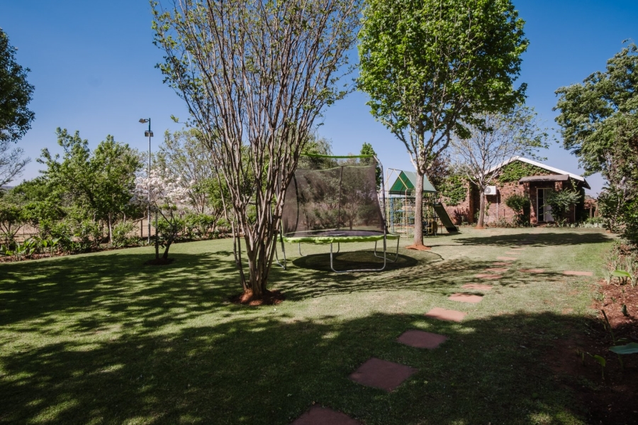 Commercial Property for Sale in Eikenhof Gauteng