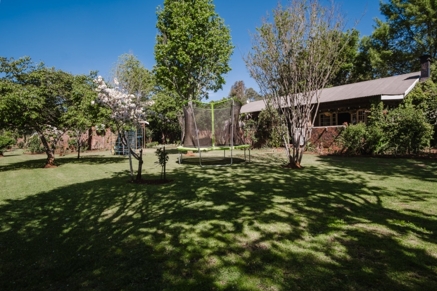 Commercial Property for Sale in Eikenhof Gauteng