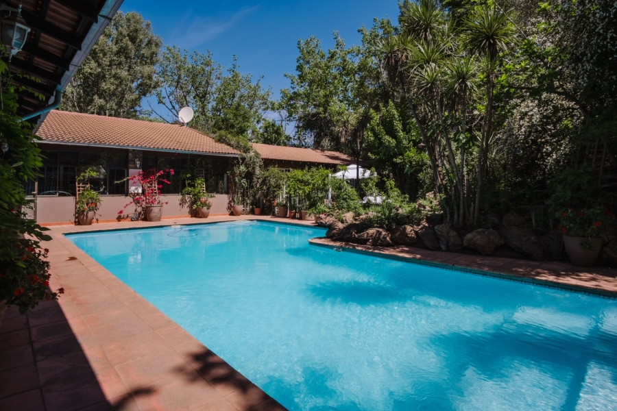 Commercial Property for Sale in Eikenhof Gauteng