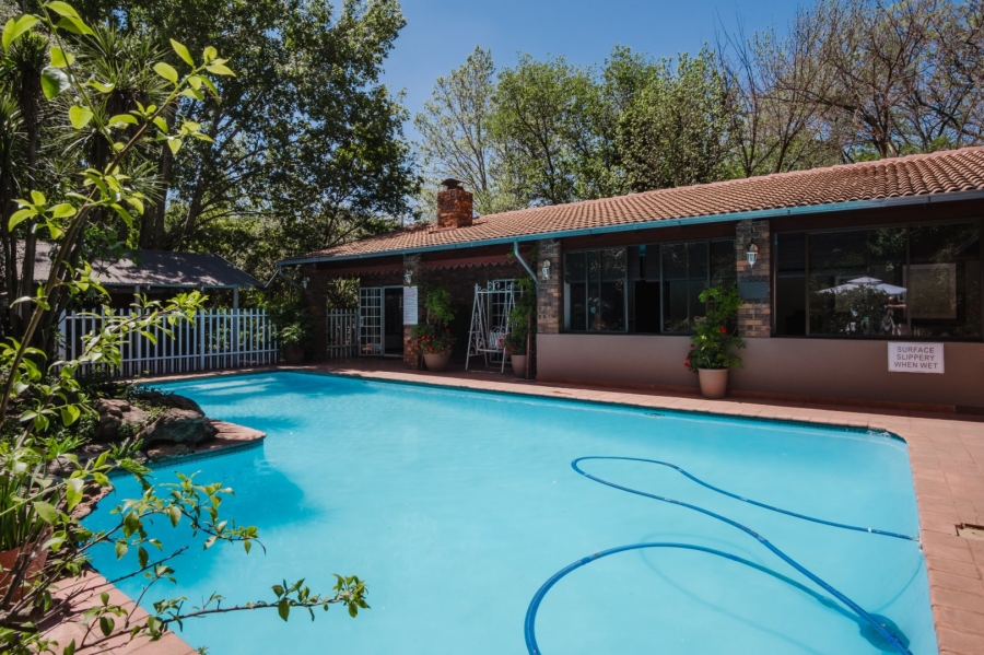 Commercial Property for Sale in Eikenhof Gauteng