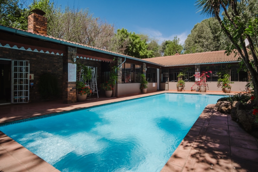 Commercial Property for Sale in Eikenhof Gauteng
