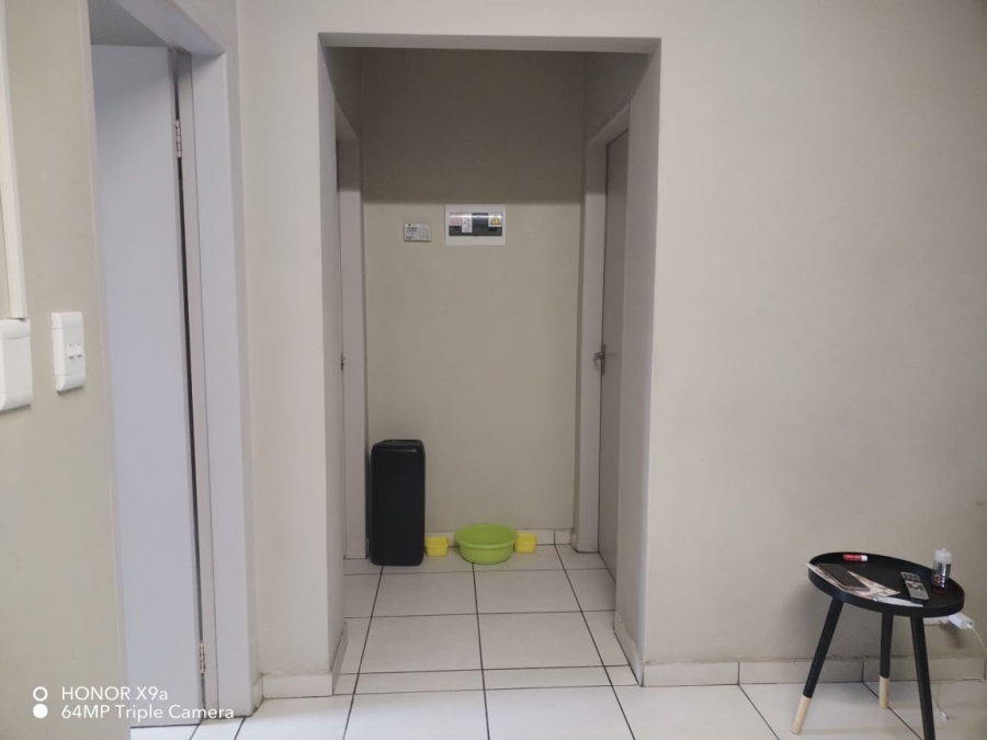 2 Bedroom Property for Sale in Rynfield A H Gauteng