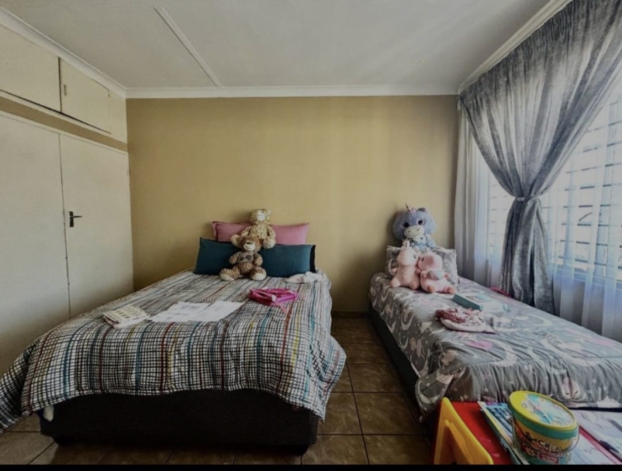2 Bedroom Property for Sale in Benoni Central Gauteng